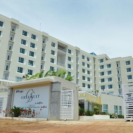 Grey Suit Vengal Exterior foto